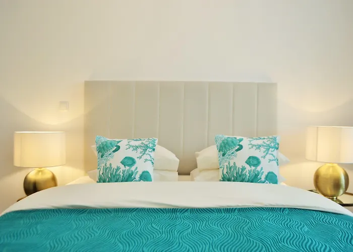 Feeling Eduardo Vii Отель типа 