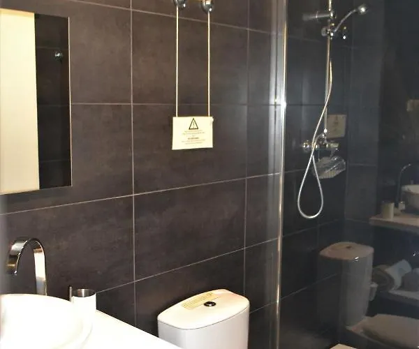 Feeling Eduardo Vii Отель типа 